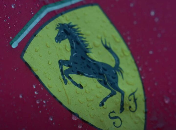 Stemma Ferrari